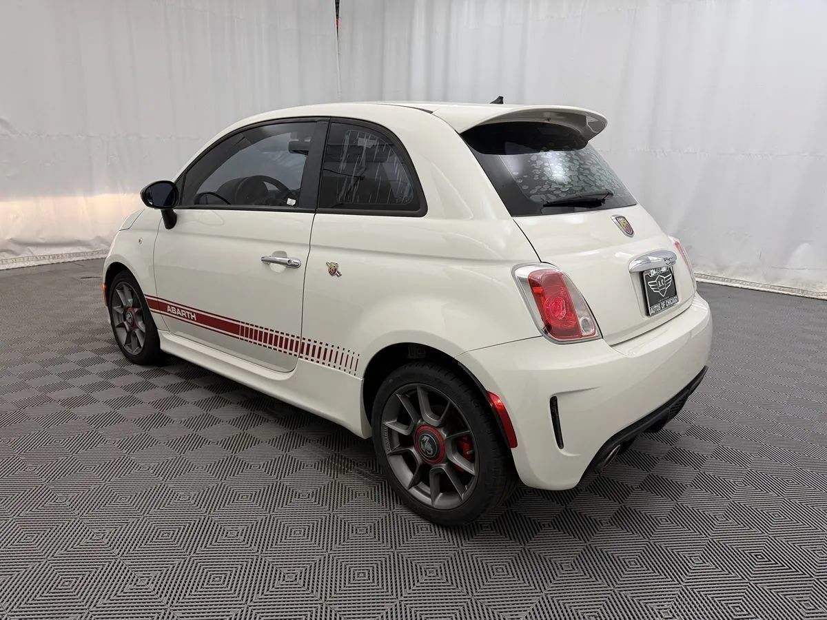 Used 2013 FIAT 500 Abarth FWD image 4