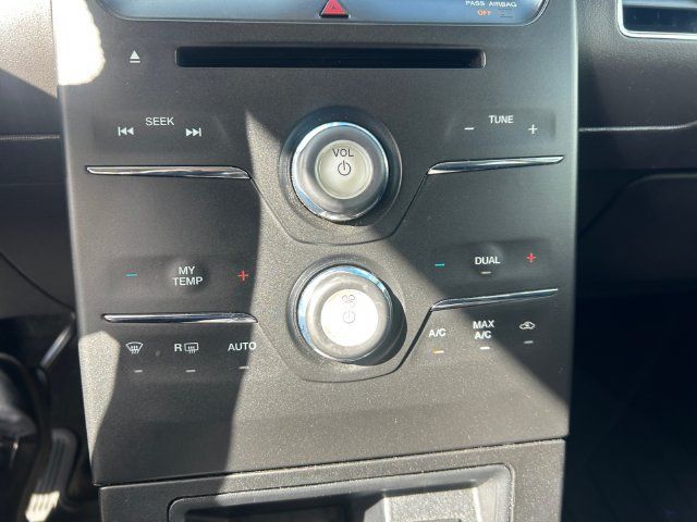 Used 2018 Ford Flex SEL w/ Equipment Group 202A AWD/4WD image 16