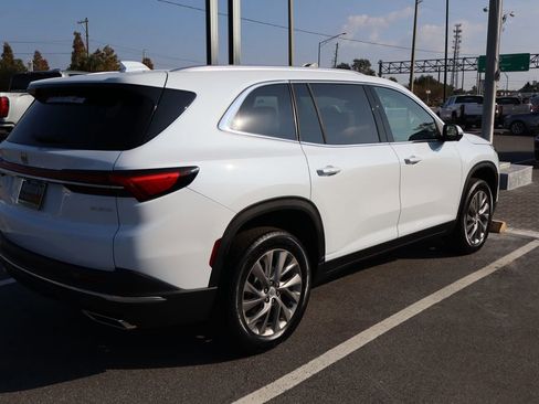 New 2026 Buick Enclave Preferred w/ LPO, Floor Liner Package image 4