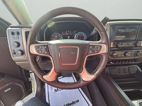 Used 2018 GMC Sierra 1500 Denali AWD/4WD image 40