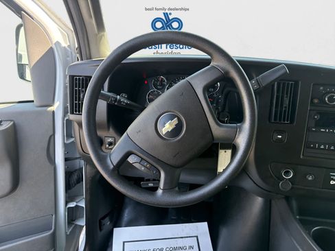 Used 2023 Chevrolet Express 3500 LS RWD image 13