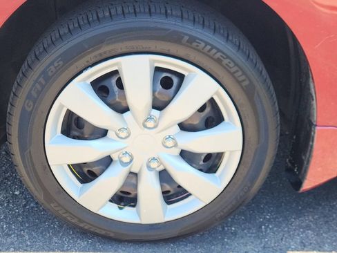 Used 2017 Nissan Sentra SV FWD image 23