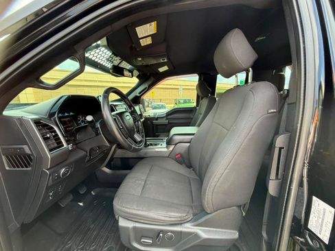 Used 2017 Ford F150 XLT w/ Equipment Group 302A Luxury AWD/4WD image 8