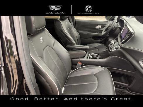 Used 2025 Chrysler Pacifica Limited FWD image 24