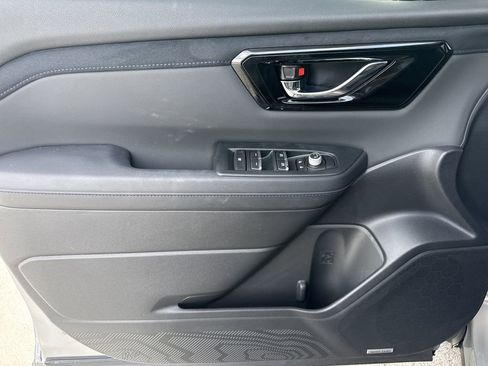 Used 2025 Subaru Forester Limited w/ Protection Package (1PH) image 19