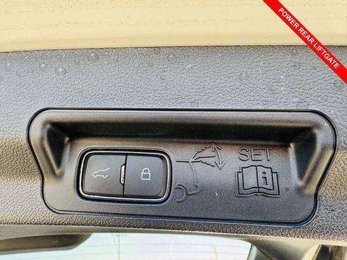 Used 2023 Ford Explorer XLT w/ Equipment Group 202A image 12