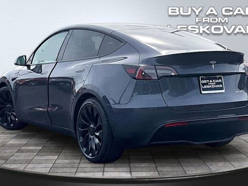 Used 2022 Tesla Model Y Performance AWD/4WD image 2