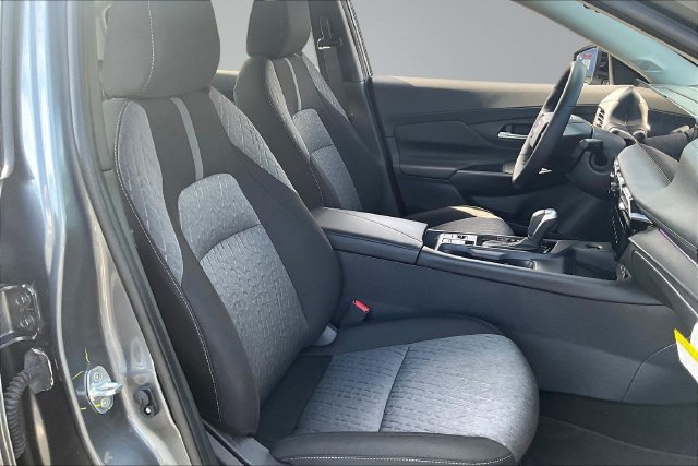 Used 2026 Nissan Sentra SV w/ SV Convenience Package FWD image 27
