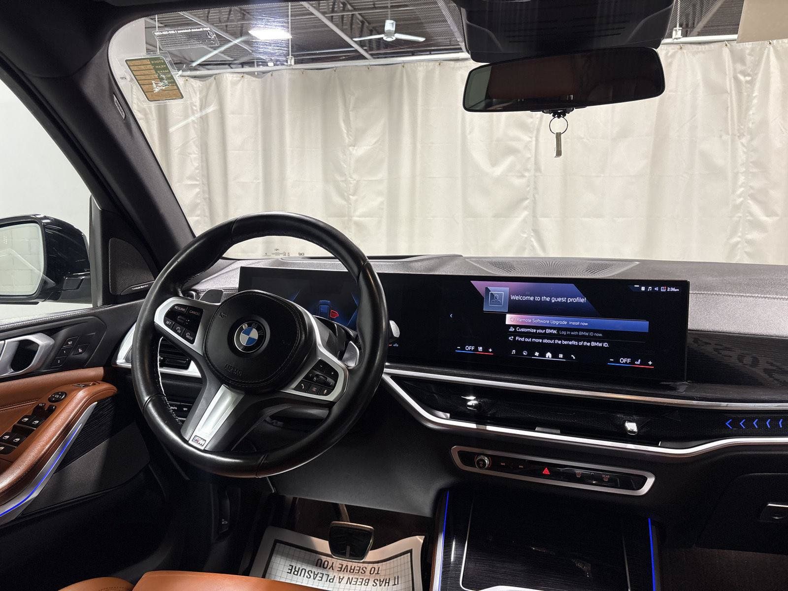 Used 2024 BMW X5 xDrive40i w/ M Sport Package AWD/4WD image 36