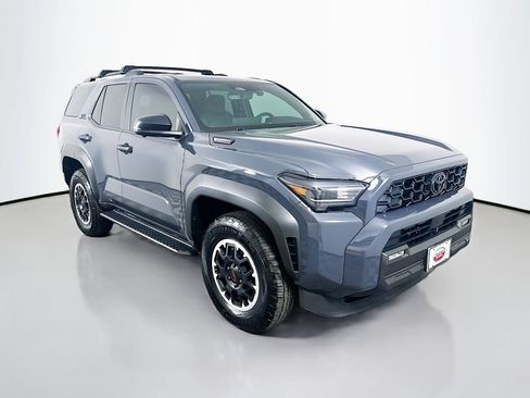 Used 2026 Toyota 4Runner TRD Off-Road Premium AWD/4WD image 3