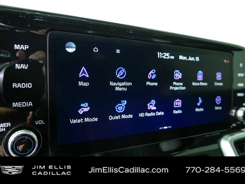 Used 2023 Kia Sorento EX w/ Panoramic Sunroof Package FWD image 13