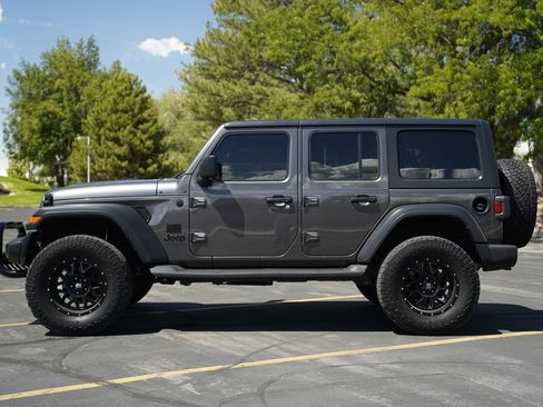 Used 2021 Jeep Wrangler Unlimited Sport AWD/4WD image 2