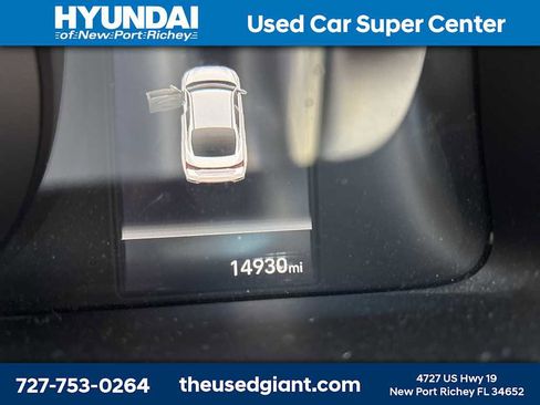 Certified 2023 Hyundai Elantra SEL image 11