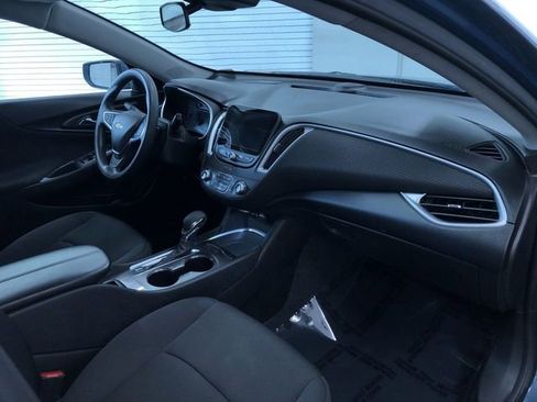 Used 2024 Chevrolet Malibu LT image 24