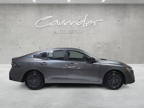 New 2026 Nissan Sentra SV image 17