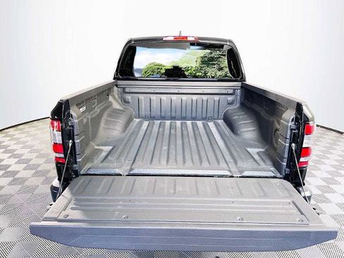 Certified 2024 Nissan Frontier S image 24