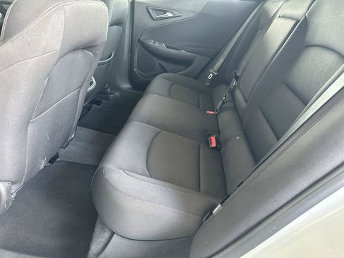 Used 2023 Chevrolet Malibu LT FWD image 30