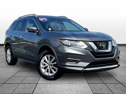 Used 2017 Nissan Rogue SV w/ SV Premium Package