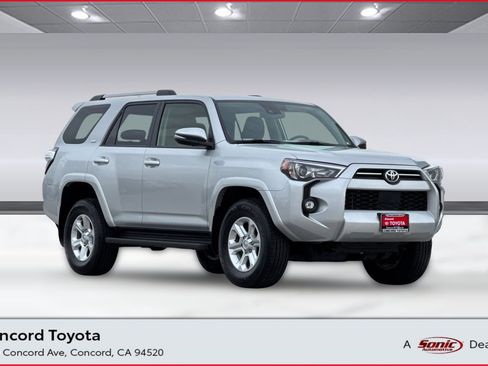 Certified 2024 Toyota 4Runner SR5 Premium image 1
