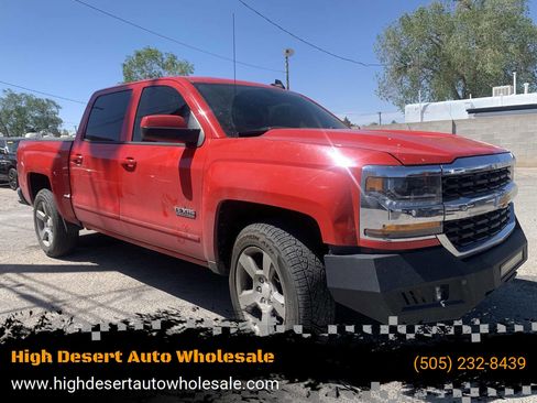 Used 2017 Chevrolet Silverado 1500 LT w/ Texas Edition AWD/4WD image 1