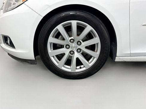 Used 2015 Chevrolet Malibu LT w/ Leather Package FWD image 15