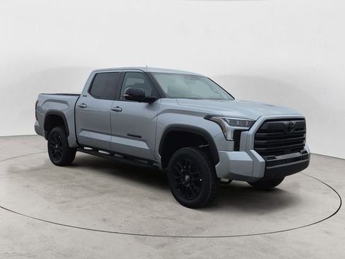 New 2026 Toyota Tundra Limited AWD/4WD image 7