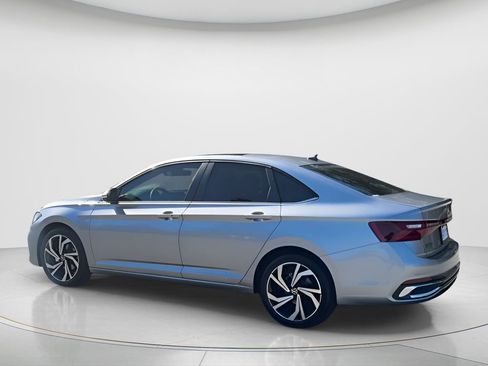New 2026 Volkswagen Jetta SEL image 6