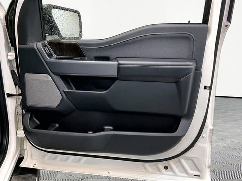 Used 2021 Ford F150 Lariat w/ Equipment Group 502A High AWD/4WD image 26