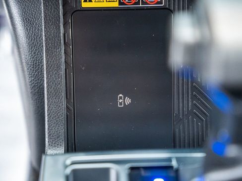 Used 2024 Toyota Tacoma TRD Sport w/ TRD Sport Upgrade Package image 26