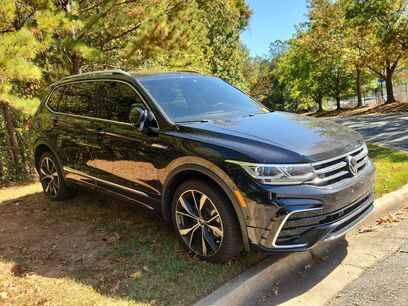 Used 2024 Volkswagen Tiguan SEL R-Line