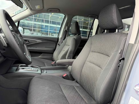 Used 2023 Honda Ridgeline Sport image 15