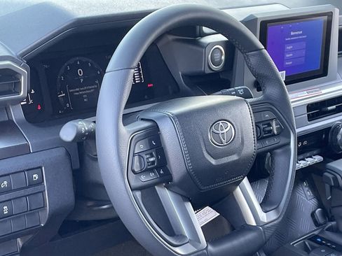 New 2026 Toyota 4Runner SR5 image 12