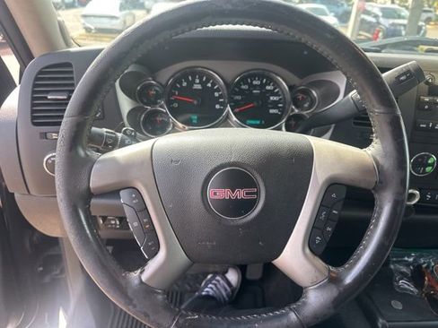 Used 2014 GMC Sierra 3500 SLE w/ SLE Preferred Package image 8