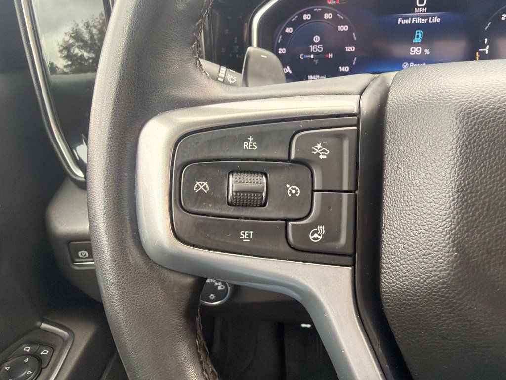Used 2024 Chevrolet Silverado 1500 LT w/ Z71 Off-Road Package AWD/4WD image 10