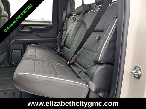 New 2026 GMC Sierra 2500 AT4X image 15