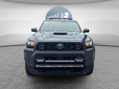 Used 2025 Toyota 4Runner TRD Sport Premium w/ Tow Technology Package AWD/4WD image 9