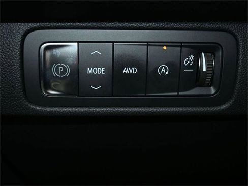 Used 2024 Chevrolet Traverse RS w/ LPO, Floor Liner Package image 18