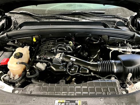 Used 2021 Jeep Grand Cherokee L Limited w/ Luxury Tech Group II image 31