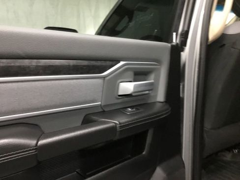 Used 2020 RAM 2500 Big Horn image 13