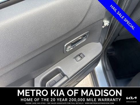Used 2025 Mitsubishi Outlander Sport ES AWD/4WD image 24