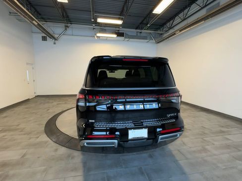 New 2026 INFINITI QX80 Luxe w/ Exterior Package image 7