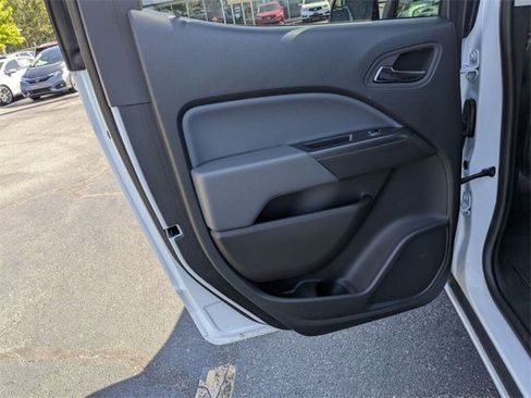 Used 2022 Chevrolet Colorado Z71 image 34