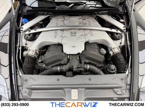 Used 2012 Aston Martin DBS Coupe image 32