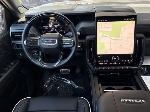Used 2025 GMC Yukon XL AT4 Ultimate AWD/4WD image 19