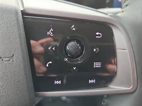 Used 2025 Nissan Murano SV AWD/4WD image 26