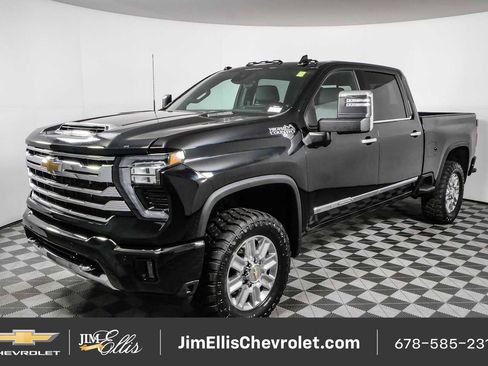 Certified 2025 Chevrolet Silverado 2500 High Country w/ High Country Premium Package AWD/4WD image 26