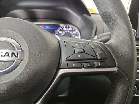 Used 2022 Nissan Altima 2.5 SV image 15