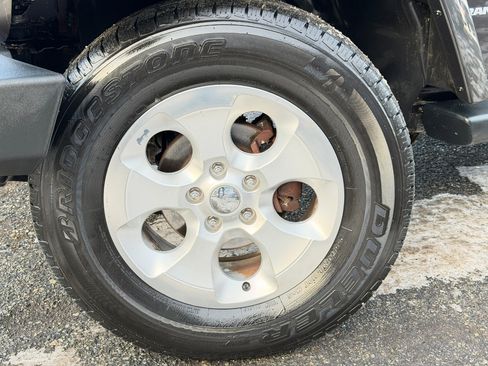 Used 2014 Jeep Wrangler Sahara w/ Connectivity Group image 70