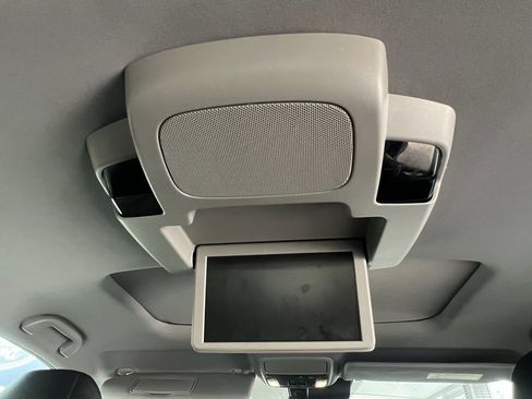 Used 2019 Honda Pilot Elite image 34