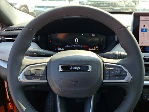 New 2026 Jeep Compass Limited w/ Sun, Sound & Navigation Group AWD/4WD image 15